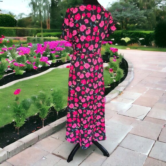 NWOT A COLLECTION XSP Floral Short Sleeve 2 Slit dress - Picture 3 of 7